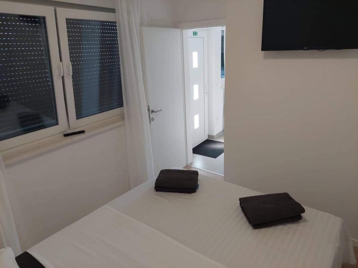 Ferienhaus Maestral - Kastel Kambelovac Kaštela Esterno foto