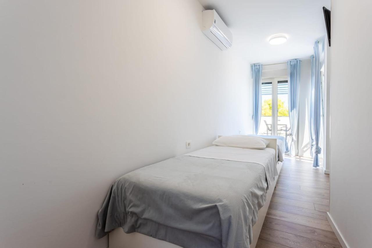 Ferienhaus Maestral - Kastel Kambelovac Kaštela Esterno foto