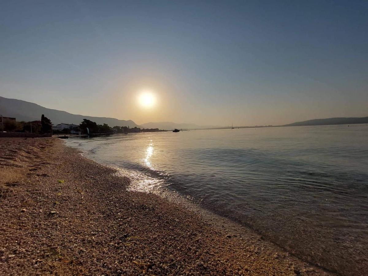 Ferienhaus Maestral - Kastel Kambelovac Kaštela Esterno foto