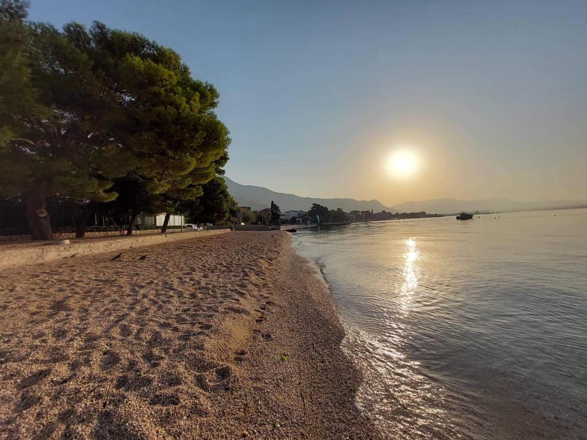 Ferienhaus Maestral - Kastel Kambelovac Kaštela Esterno foto